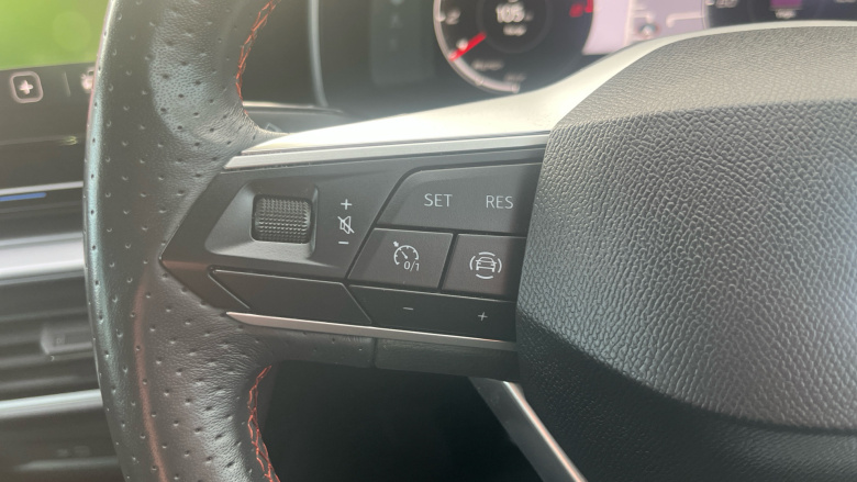 SEAT Leon 1.5 TSI EVO FR 5dr Petrol Hatchback